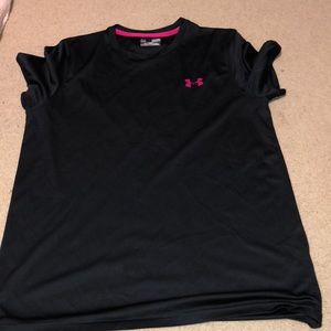 under armour tee shirt
